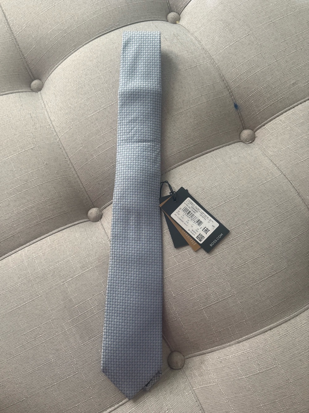 Hugo Boss Men's Light Blue and silver Textured Tie - Classic Formal Accessory